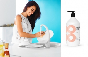 Ekologiczne zmywanie naczyń w zlewie z OnlyEco