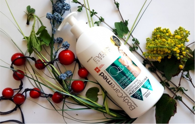 Eveline intensywnie ujędrniające mleczko do ciała Q10 BodyCare Med+