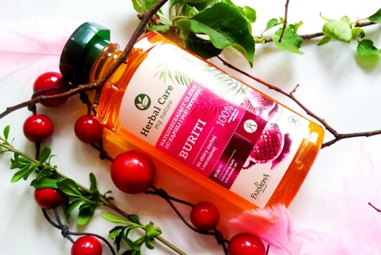 Farmona Herbal Care natłuszczający olejek do kąpieli buriti