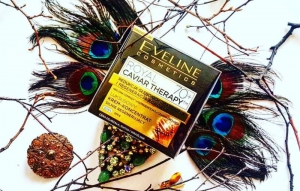 Eveline Royal Caviar Therapy krem-koncentrat silnie regenerujący 70+