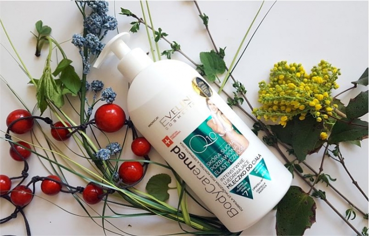 Eveline Cosmetics Intensywnie Ujędrniające Mleczko do ciała Q10 