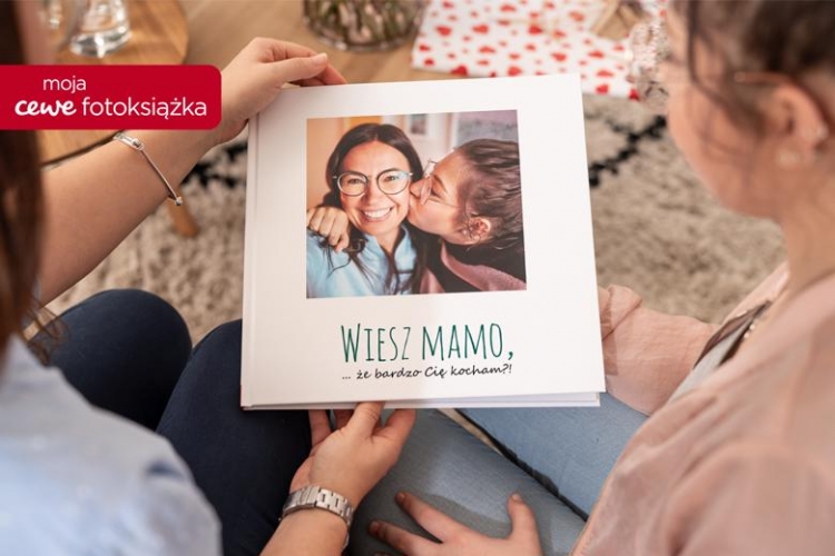 Fotoksiążka wyjątkowy prezent na Dzień Mamy