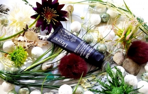 Lirene Porzeczka regenerujące serum do rak i paznokci