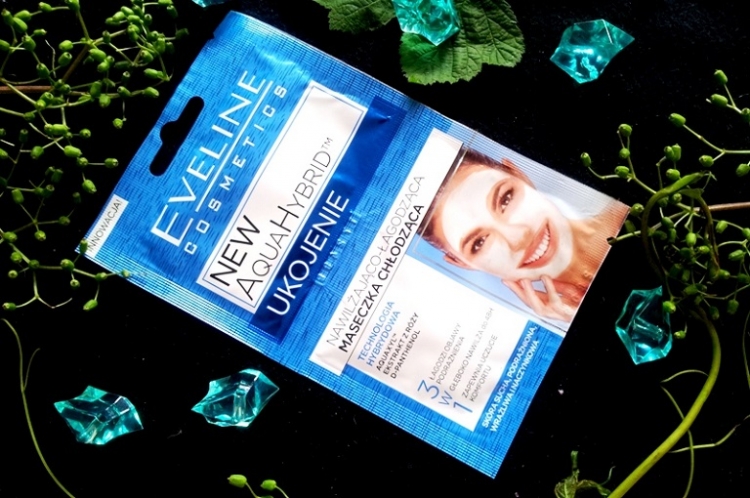 Eveline New Aqua Hybrid nawilżająco-łagodząca maseczka chłodząca 3 w 1