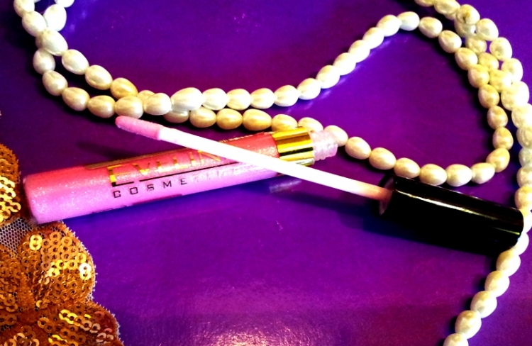 Eveline Cosmetics Volume Lip Explosion efekt push-up