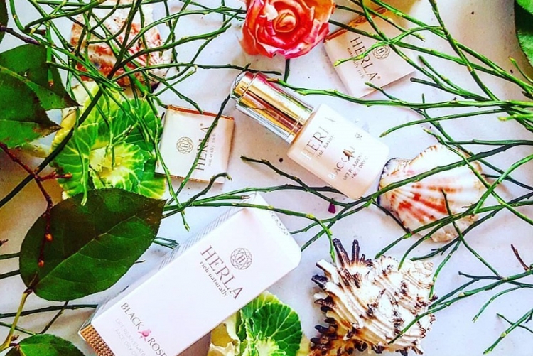 Herla Black Rose produkty z ekstraktem z trzech róż