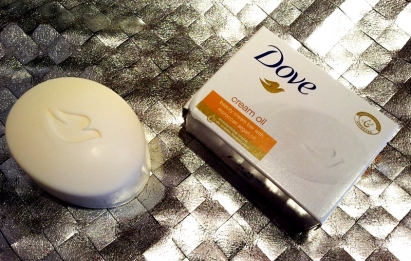 Dove kostka myjąca Cream Oil