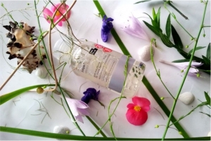 tołpa dermo face rosacal, łagodny płyn micelarny do mycia twarzy i oczu, mini, 75ml - 9,99 zł.