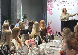 nieZWYKŁA Kobieta w całej Polsce