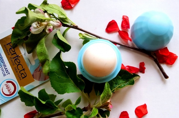 Perfecta DeoBall antyperspirant w sztyfcie Floral Soap