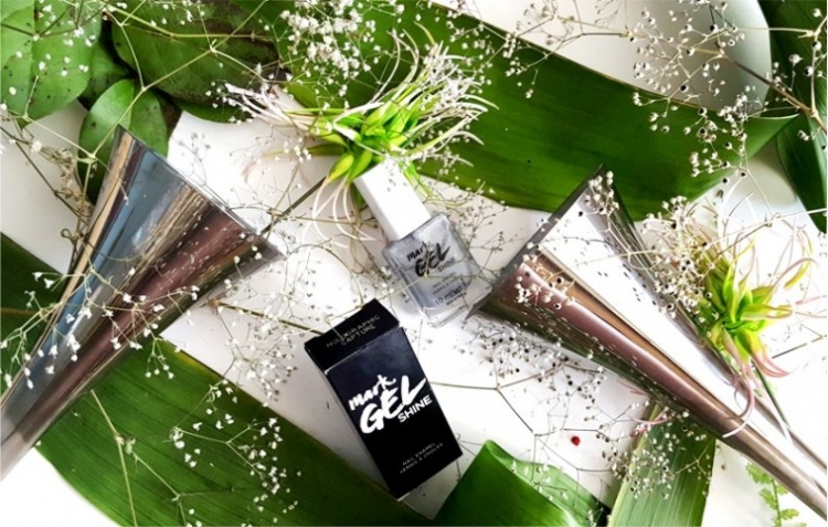 Avon Mark lakier do paznokci żelowy manicure Holographic Capture