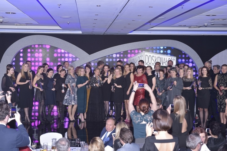 Doskonałość Roku dla Eveline Cosmetics