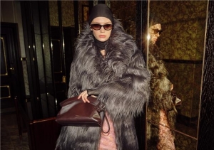 Modivo trendy w karnawałowym stylu