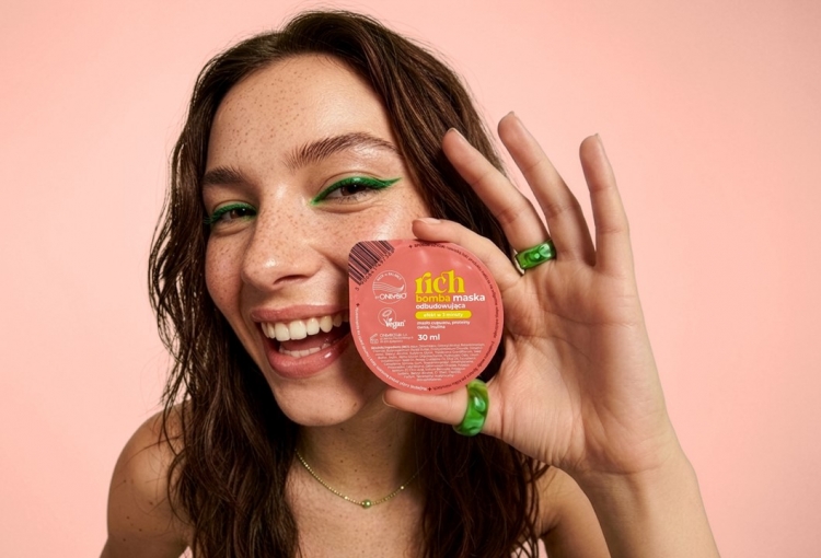 Gładkość i blask z OnlyBio