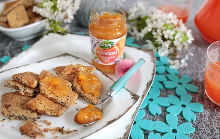 Niezwykłe kompozycje owocowo-kwiatowe Łowicz