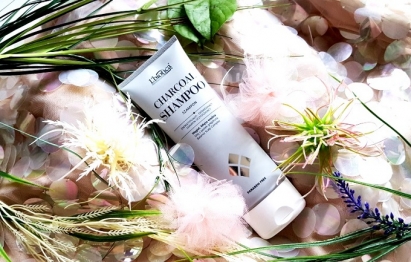 L’biotica Professional Therapy Charcoal szampon oczyszczający