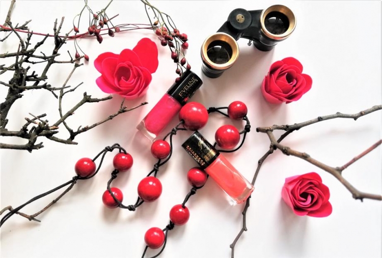 Eveline Cosmetics lakiery do paznokci Glow & Go