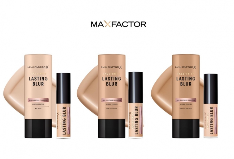 Duet Facefinity Lasting Blur od Max Factor