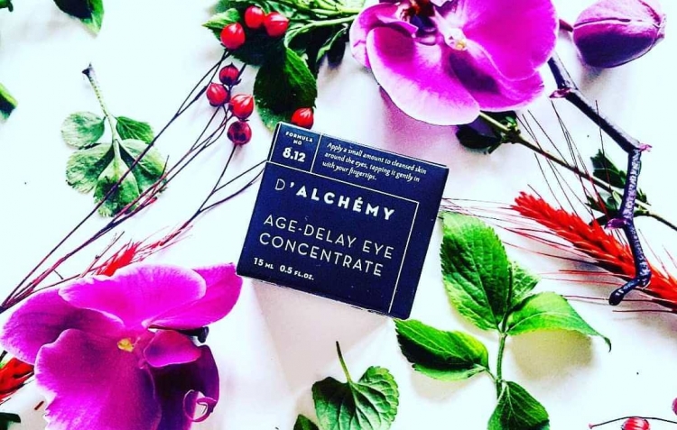 D'Alchemy koncentrat pod oczy niwelujący oznaki starzenia