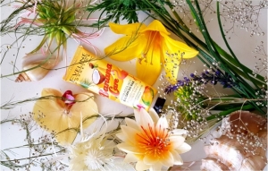 Eveline Cosmetics Banana Care wygładzający balsam do rąk