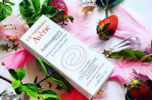 Avene Eau Thermale Antirogeurs Calm maseczka kojąco-regenerująca