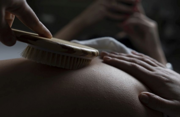 Wykorzystaj zimę na walkę z cellulitem z Yasumi