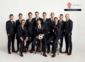 Formalny strój Reprezentacji Polski w piłkę nożną na Mistrzostwa Świata 2018