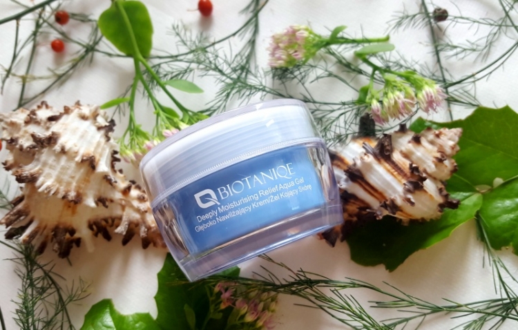 Biotaniqe kojący krem nawilżający cera sucha i wrażliwa