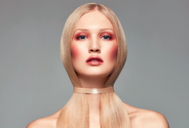 Wiosenny makijaż w stylu SinSkin