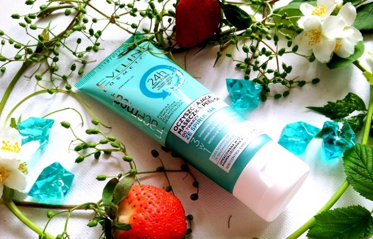 Eveline Facemed+ oczyszczająca maseczka peel-off do twarzy z spiruliną