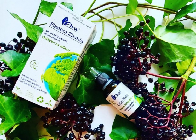 Clean & Concious Beauty z Ava