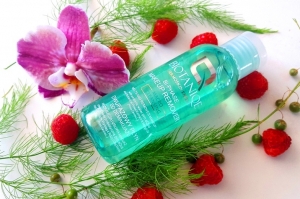 Biotaniqe Dermoskin Expert dwufazowy płyn do demakijażu