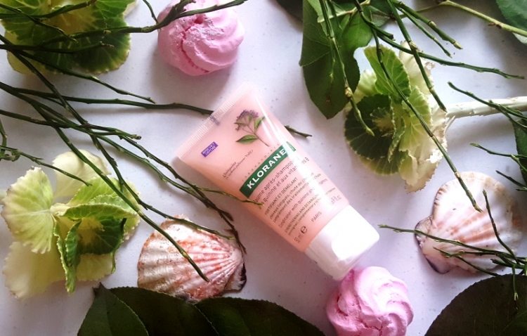 Klorane balsam do spłukiwania na bazie chininy i witaminy B