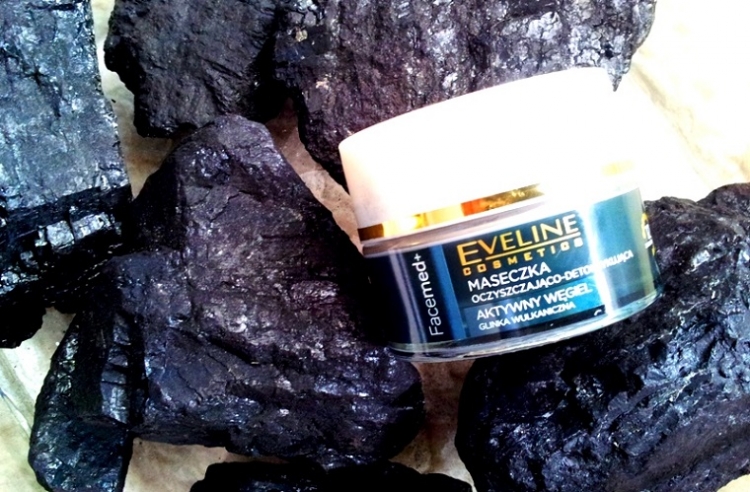 Eveline Facemed+ maseczka aktywny węgiel