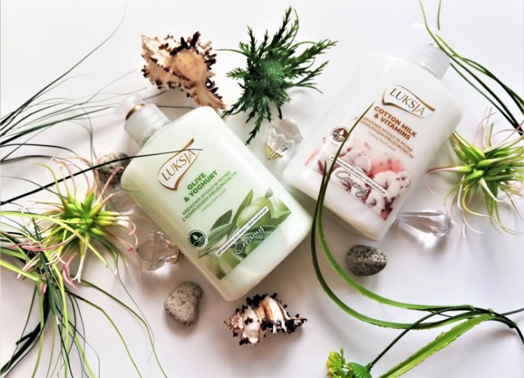 Luksja kremowe mydła w płynie Creamy Cotton Milk & Provitamin B5  oraz Creamy Olive & Yougurt