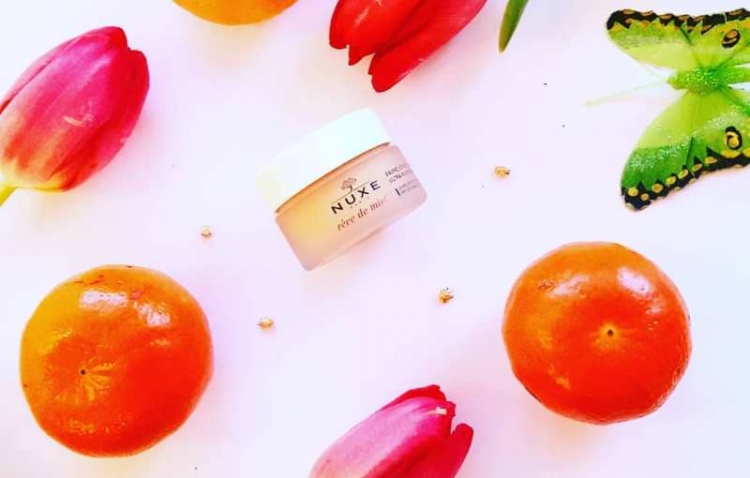 Nuxe Reve de Miel ultrakomfortowy balsam do ust