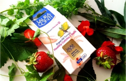 Manicure – focus na skórki