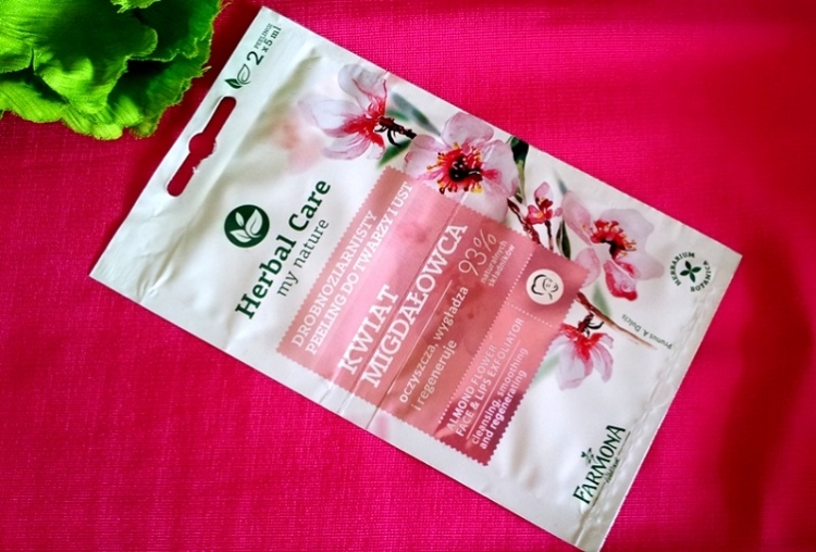 Farmona Herbal Care peeling do twarzy i ust kwiat migdałowca