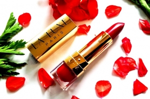 La Luxe Paris Pomadka Colour Instant Lipstick