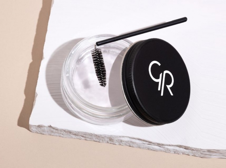 Wosk do stylizacji brwi od Golden Rose